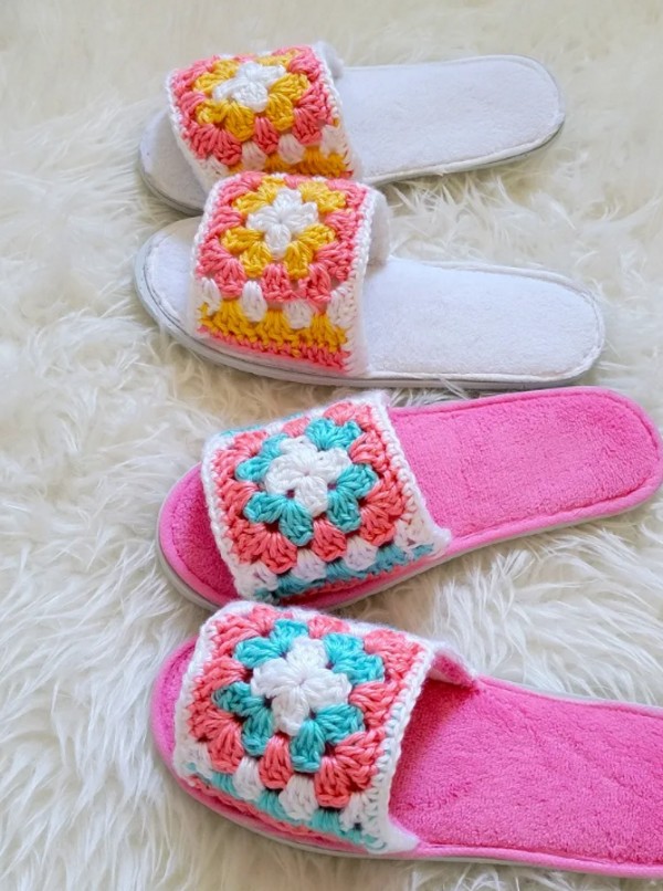 Crocheting Slippers With Soles