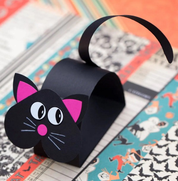 Black Paper Cat for Halloween