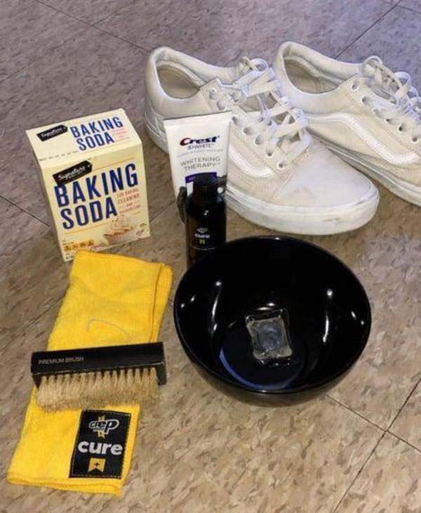 DIY Shoe Cleaner
