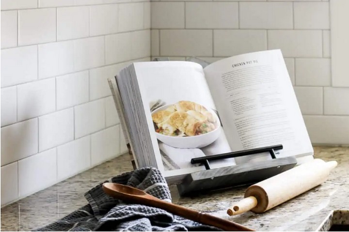 DIY Cookbook Stand With Free Woodworking Plan